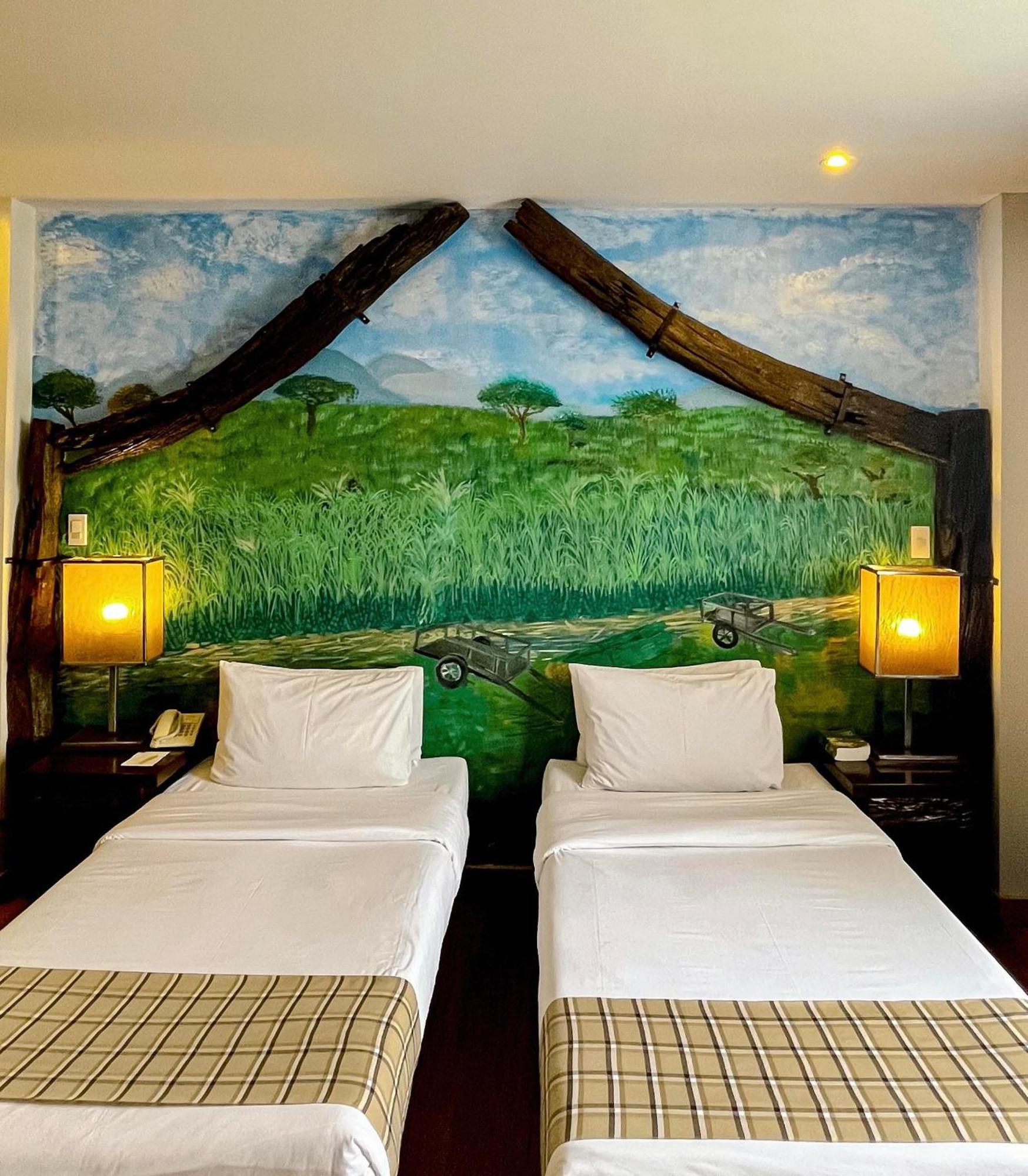 Nature'S Village Resort 바콜로드 외부 사진