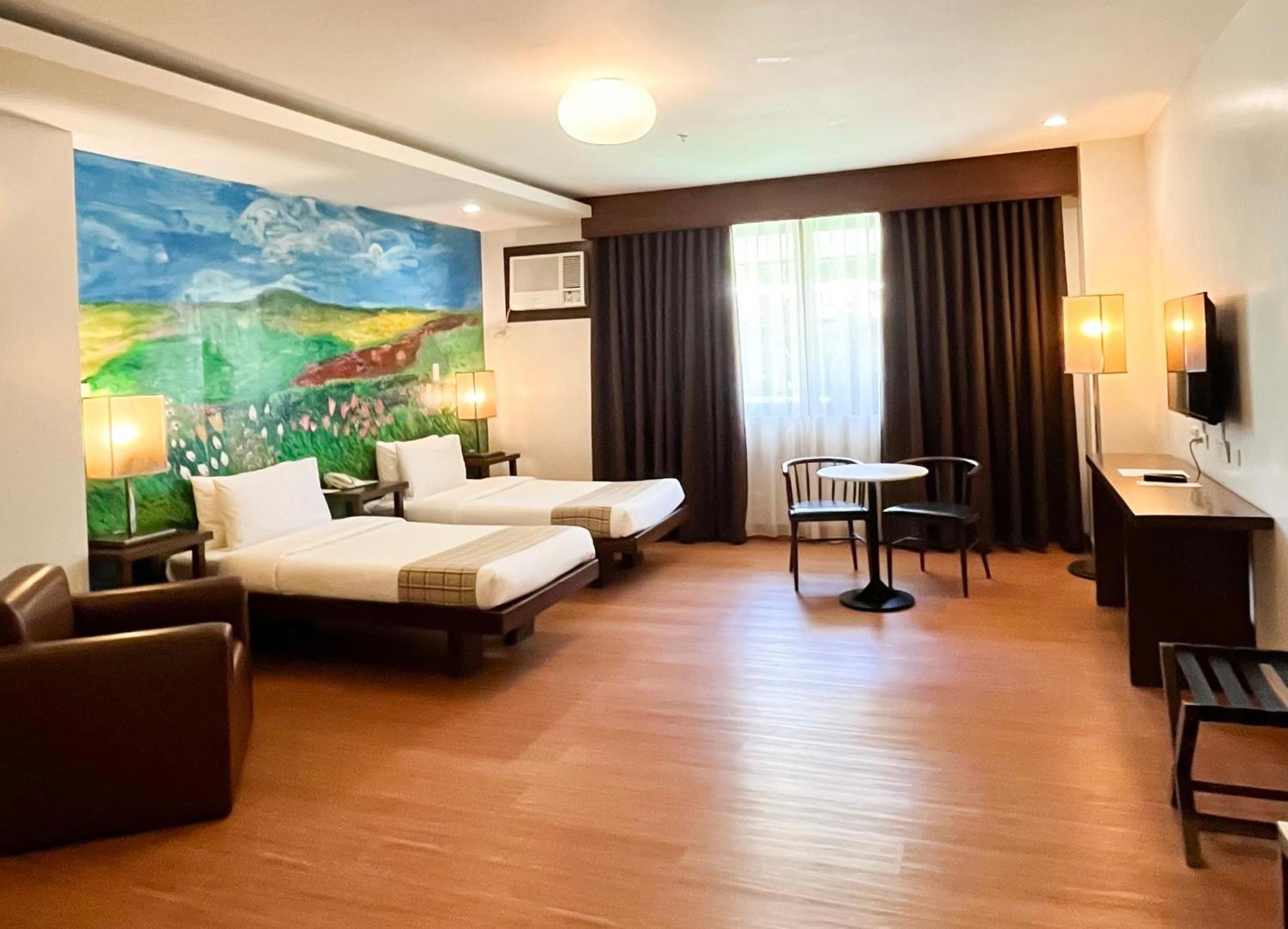 Nature'S Village Resort 바콜로드 외부 사진